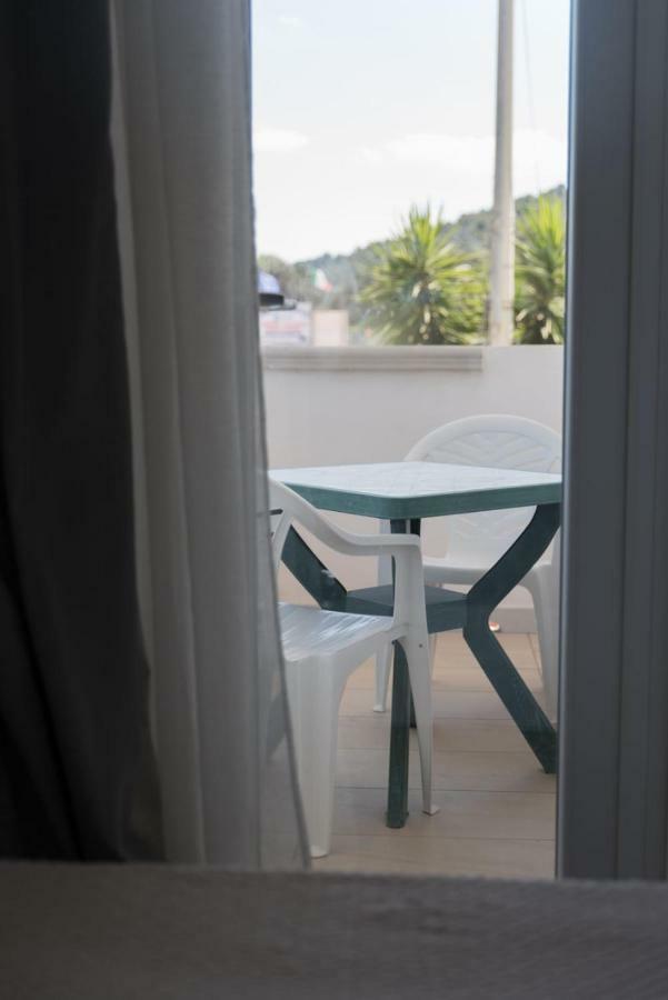 Tosk House 2 Apartamento Peschici Exterior foto